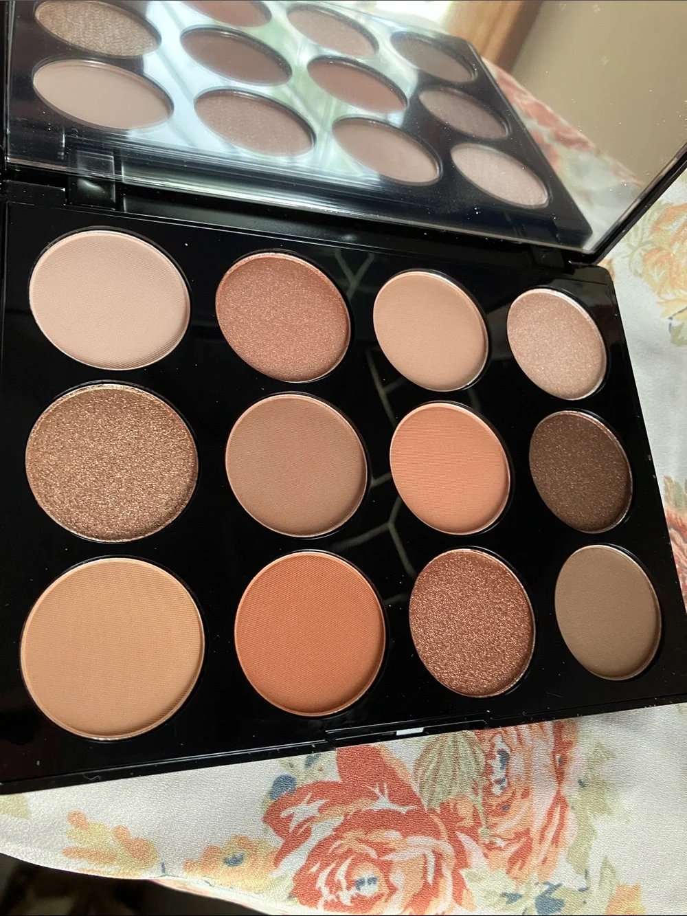 Laura Geller-& Watercolor Multi Eyeshadow Palettes& travel, face, & eye palette